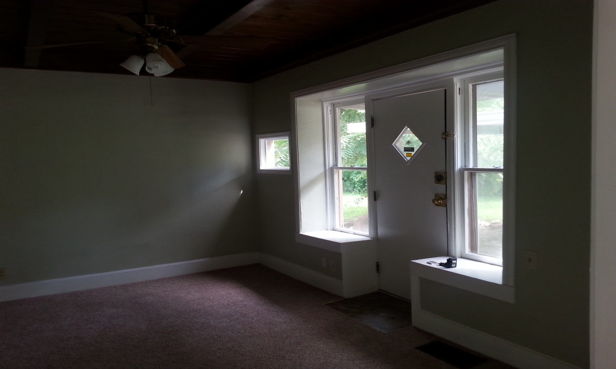 1605 S Vermont Avenue,Independence,Missouri,64052,4 Bedrooms Bedrooms,3 BathroomsBathrooms,Single Family Home,S Vermont Avenue,1005